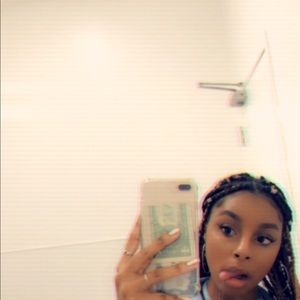 Meet your Posher, Blaire